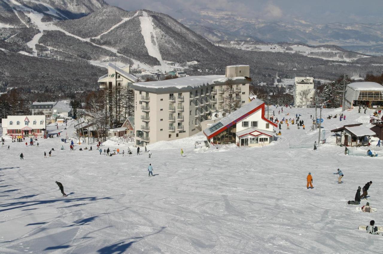 Hotel Ryuo Яманучи Екстериор снимка